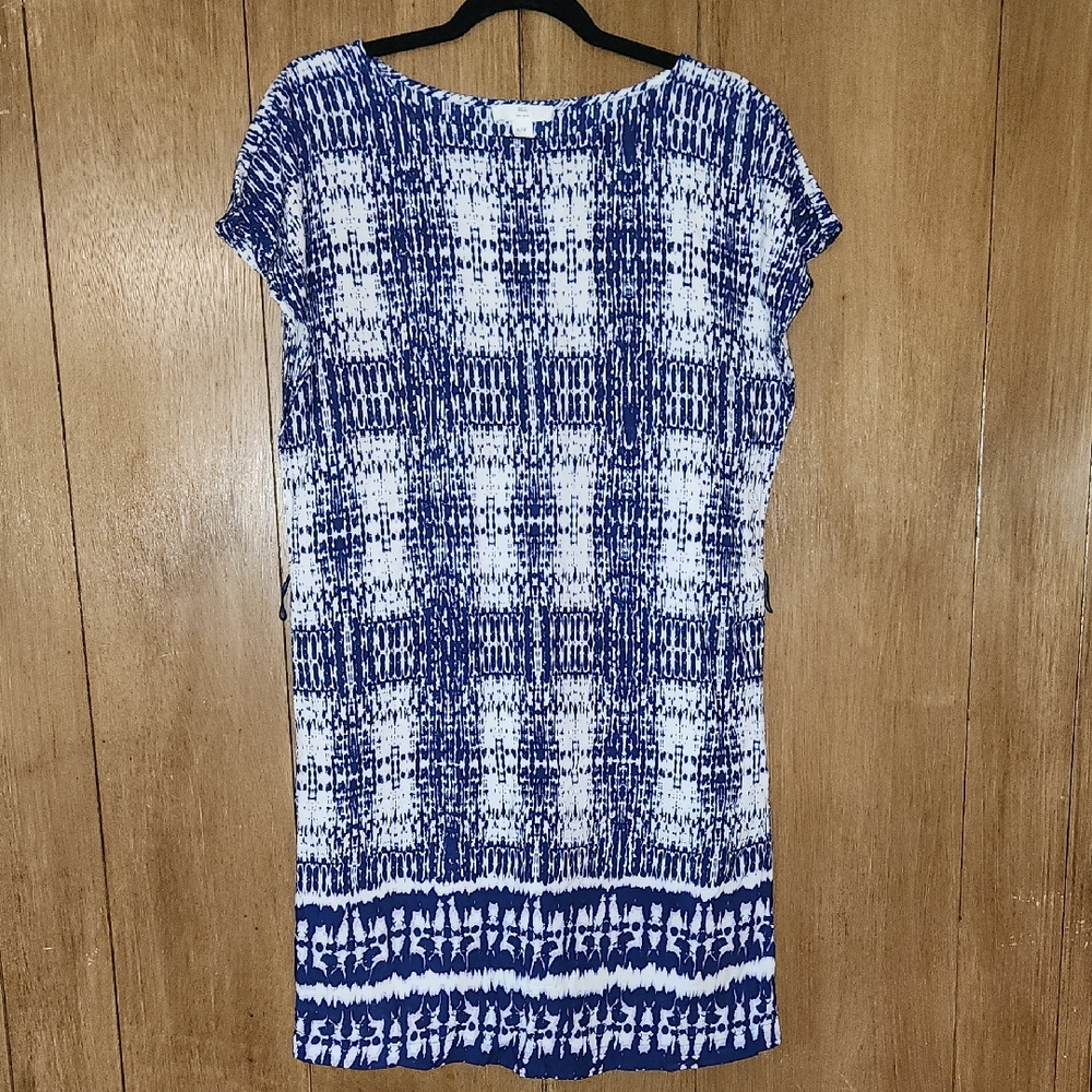 Chic Navy and White Patterned Midi Dress